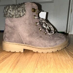 Old Navy Tan Kids Boots with Knit Cuff